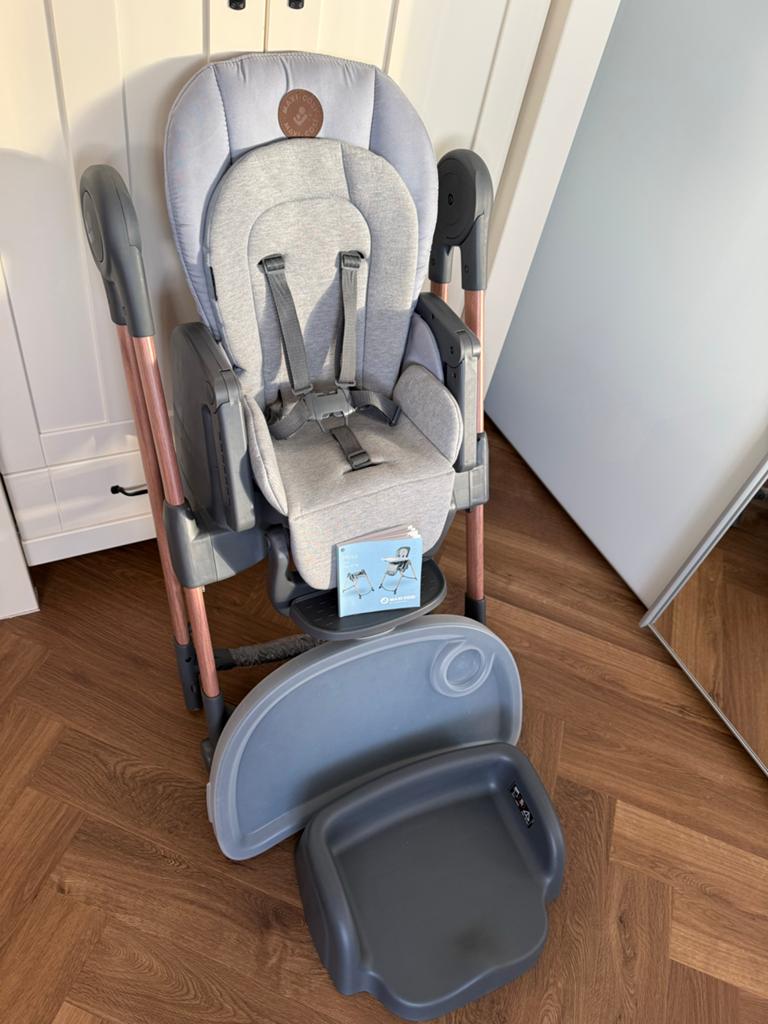 Maxi-Cosi Minla 6-in-1 meegroeistoel - Zo goed als nieuw, Ophalen of Verzenden, Zo goed als nieuw, Meegroeistoel, Afneembaar eetblad
