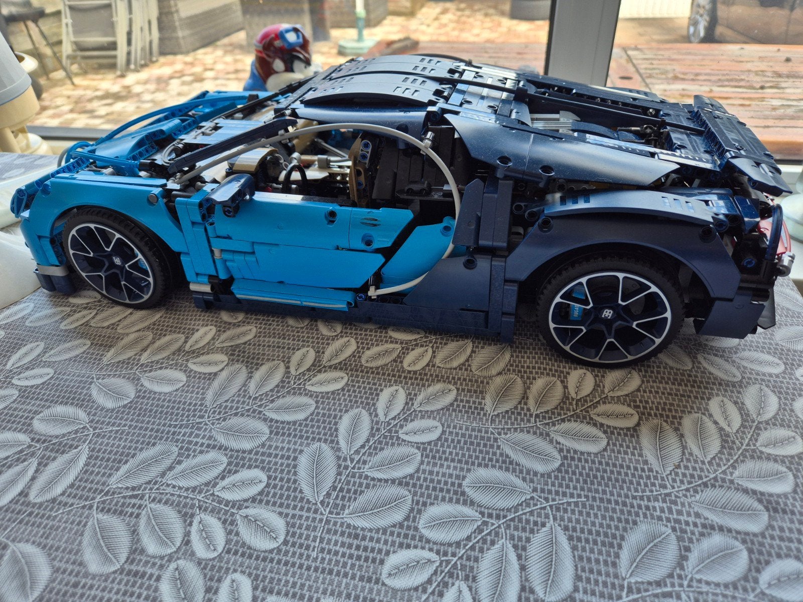 Lego Technic Bugatti Chiron 42083, Ophalen, Zo goed als nieuw