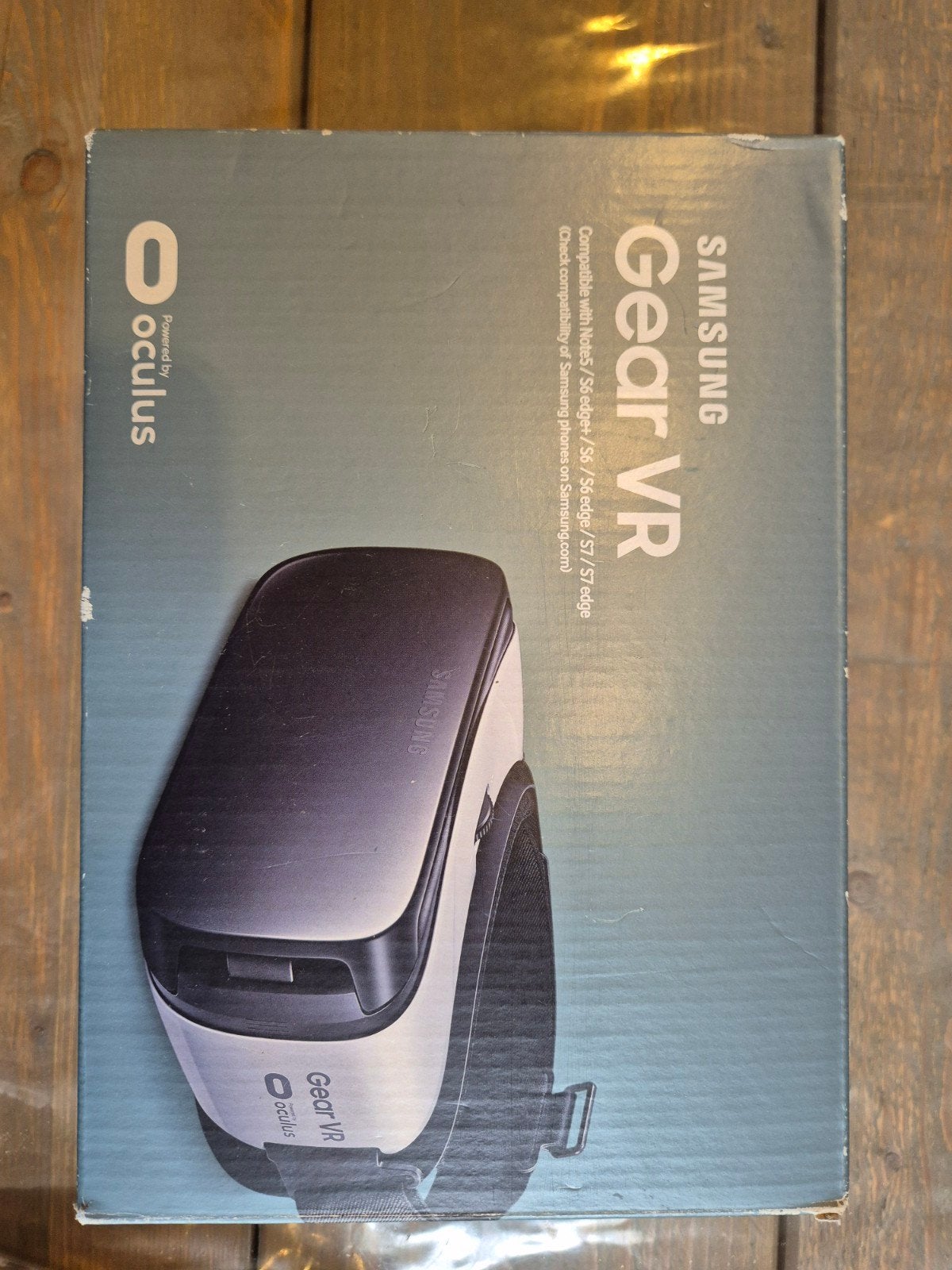 Samsung Gear VR (SM-R322) - Virtual Reality Headset, Spelcomputers en Games, Virtual Reality, Ophalen, Zo goed als nieuw, VR-bril