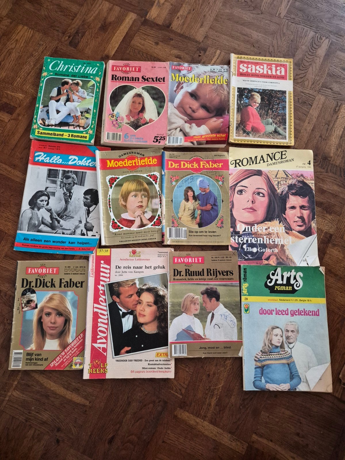 Collectie van 14 vintage damesromans, Ophalen, Gelezen, Diverse auteurs, Nederland