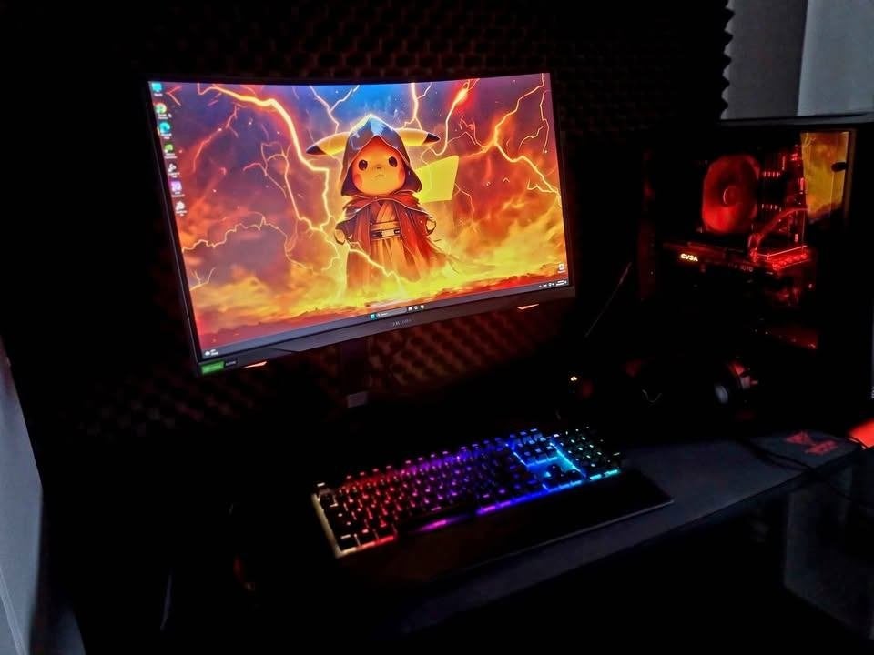 Gaming PC + Samsung Odyssey G7 240Hz + Peripherals–TOP SETUP, Met monitor, 32 GB, Custom Build, Zo goed als nieuw
