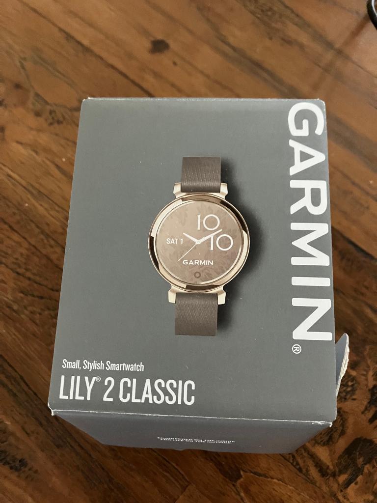 smartwatch dames, Sieraden, Tassen en Uiterlijk, Smartwatches, Ophalen, Garmin, Zo goed als nieuw, Conditie