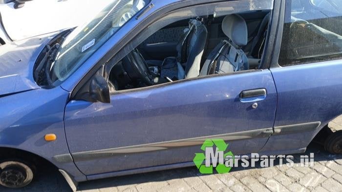 Portier 2Deurs links van een Toyota Starlet (8K9), Auto-onderdelen, Gebruikt, -, Deur, -