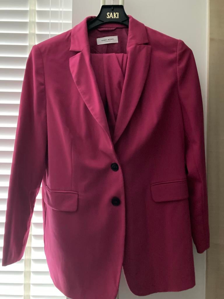 Gerry Weber Damespak Fuchsia Maat 44 - Ongedragen, Kleding | Dames, Kostuum of Pak, Maat 42/44 (L), Nieuw, Ophalen of Verzenden