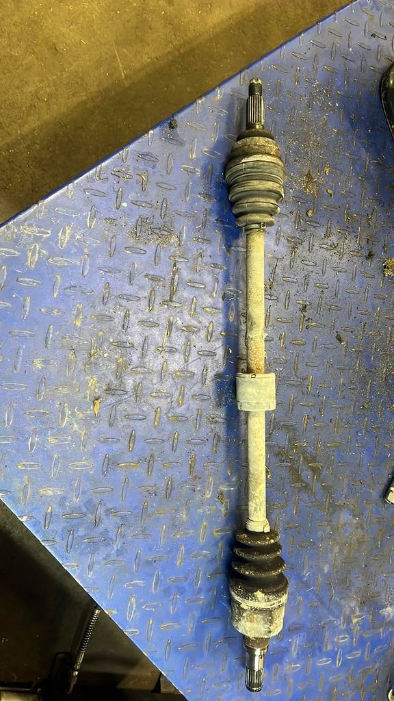 Aandrijfas rechtsvoor suzuki alto 1.1, Auto-onderdelen, Ophalen, Suzuki