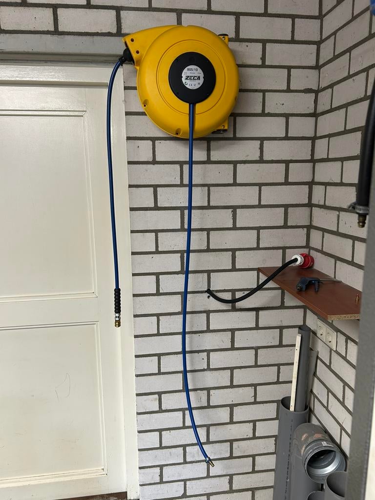 Professionele luchthaspel Zeca 805/10, Ophalen of Verzenden, Zo goed als nieuw, Minder dan 200 liter/min, 10 bar of meer