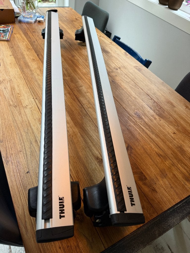 Thule dakdragers Volvo compleet met sleutel, Auto diversen, Ophalen, Zo goed als nieuw