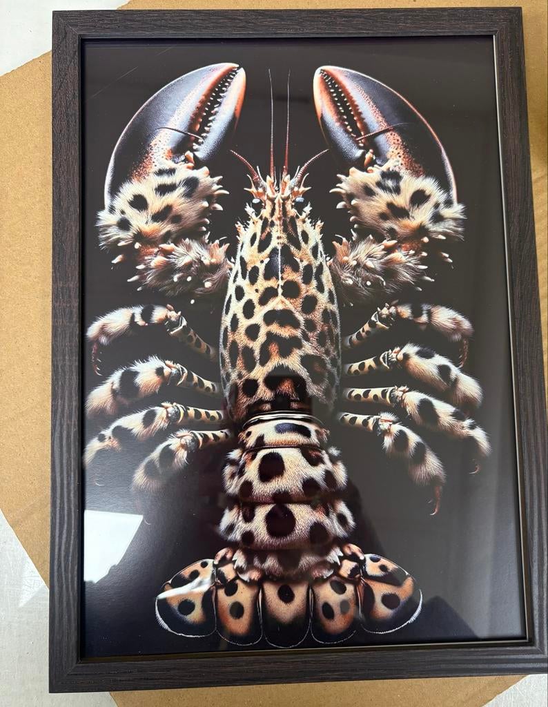 Surrealistische Kreeft met Luipaardprint in lijst, Ophalen of Verzenden