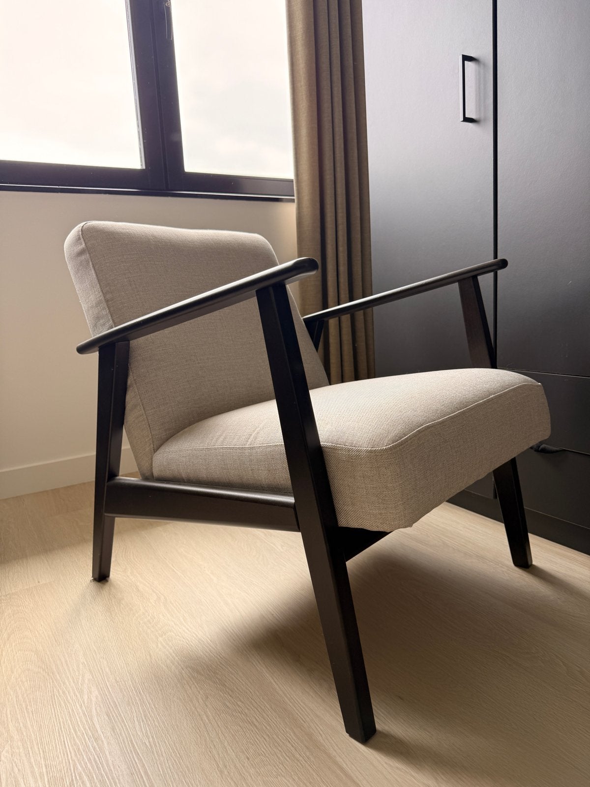 Ikea Ekenäset Fauteuil - Donkerbruin met lichtbeige stof, Ophalen, 75 tot 100 cm, Zo goed als nieuw, 50 tot 75 cm