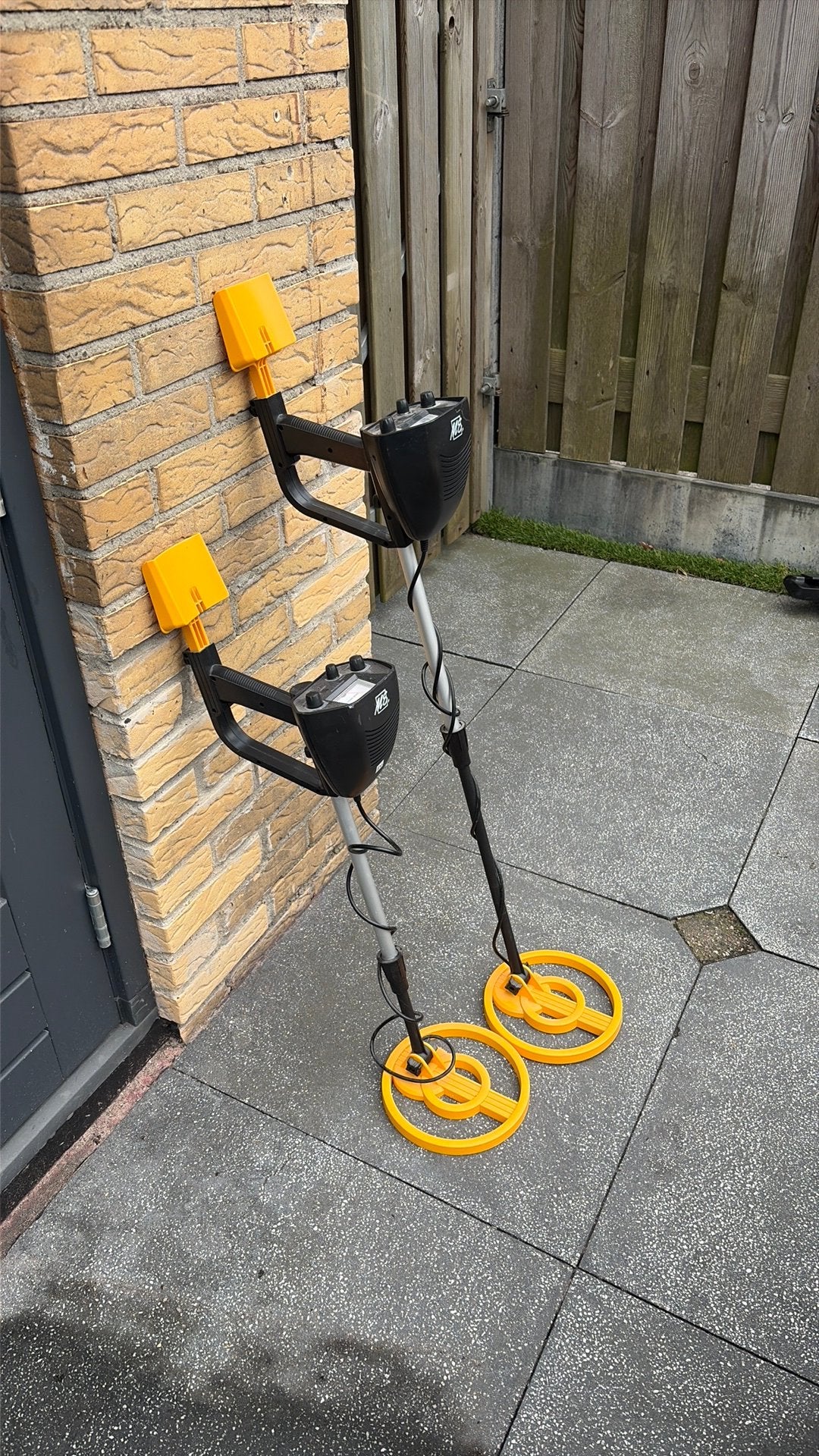 2 x Metaaldetector BW - Ideaal voor beginners, 30 cm of minder, Ophalen, Overige merken, Gebruikt