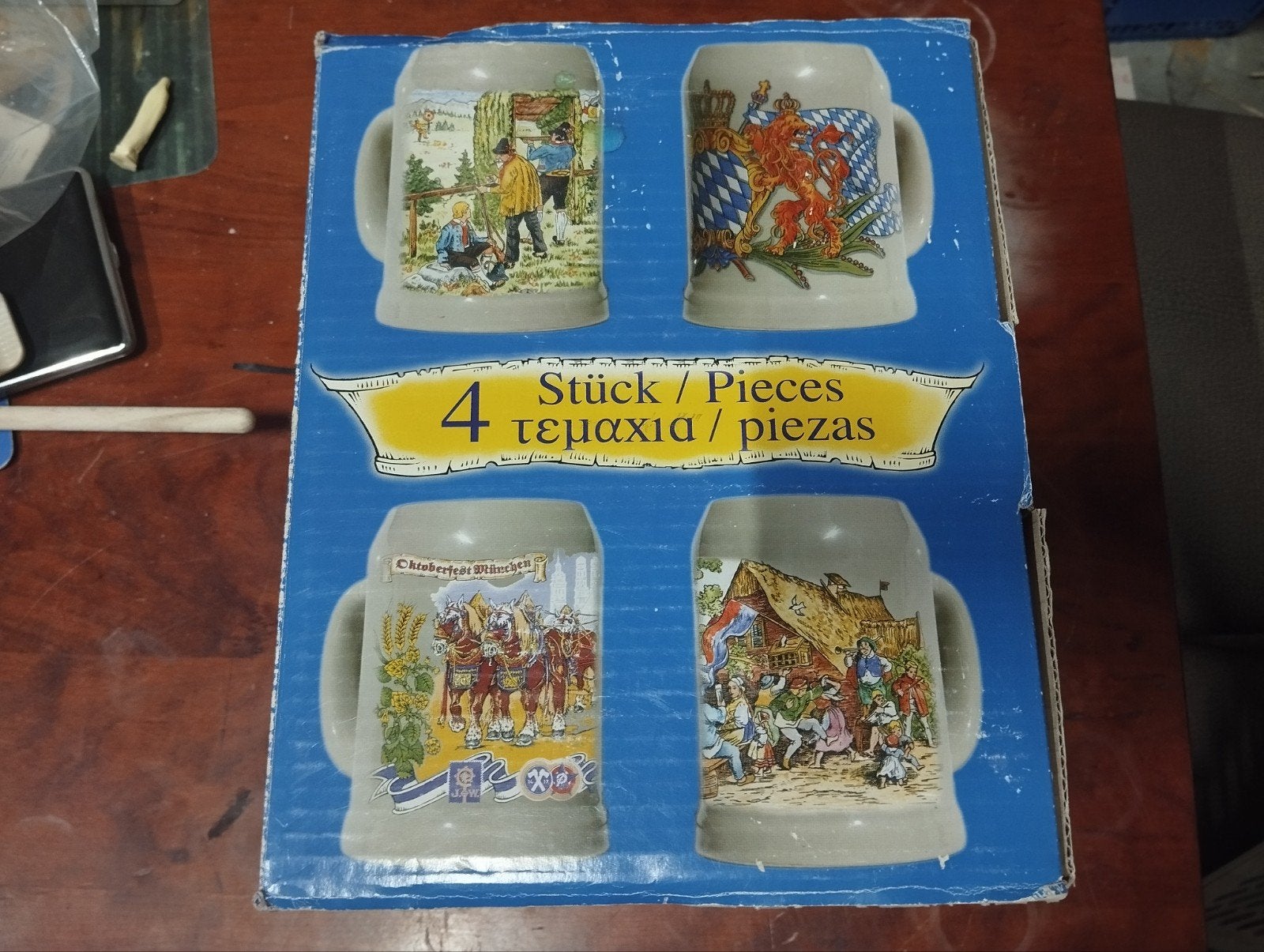 4 Oktoberfest Bierpullen Stoneware - Vaatwasserbestendig, Overige typen, Ophalen of Verzenden, Zo goed als nieuw, Steen/keramiek