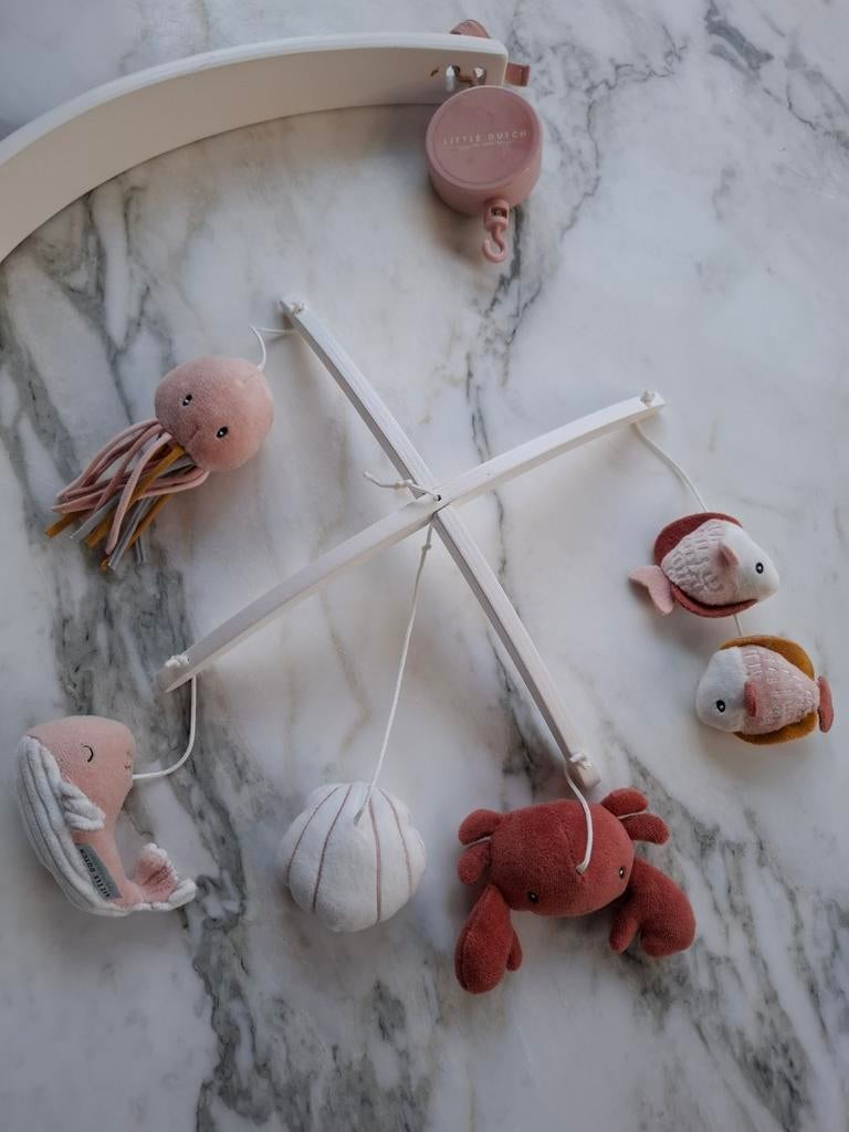 Little Dutch Muziekmobiel Ocean Pink, Ophalen, Zo goed als nieuw, Mobiel, Met geluid