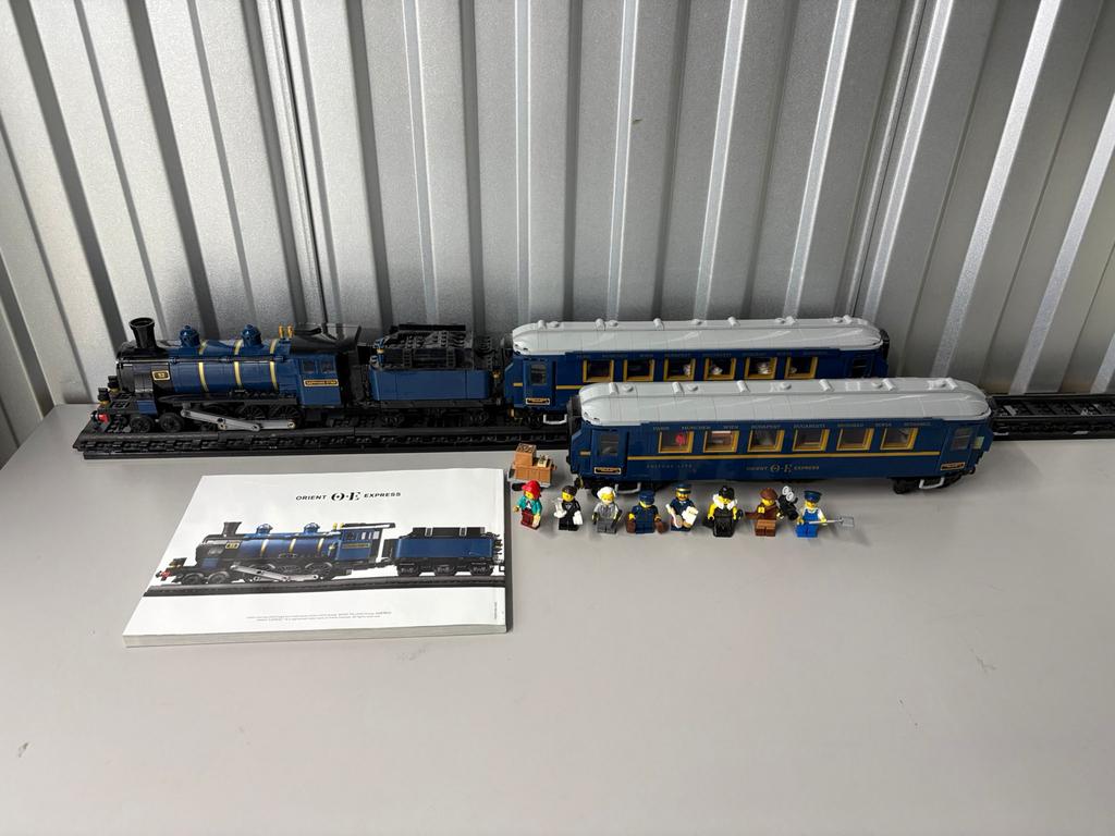 Lego Ideas 21344 Oriënt Express Trein met Minifiguren, Ophalen, Inclusief minifiguren, Lego, Complete set