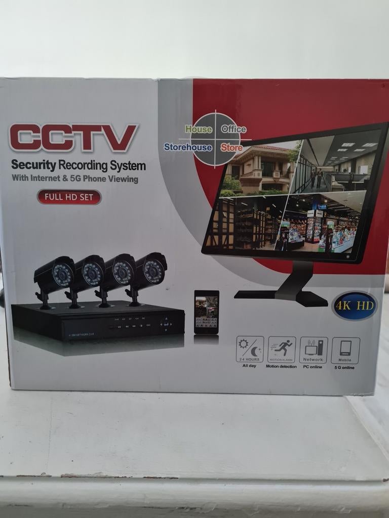 Te koop cctv camera systeem . Is maar 6 maanden gebruikt., Ophalen