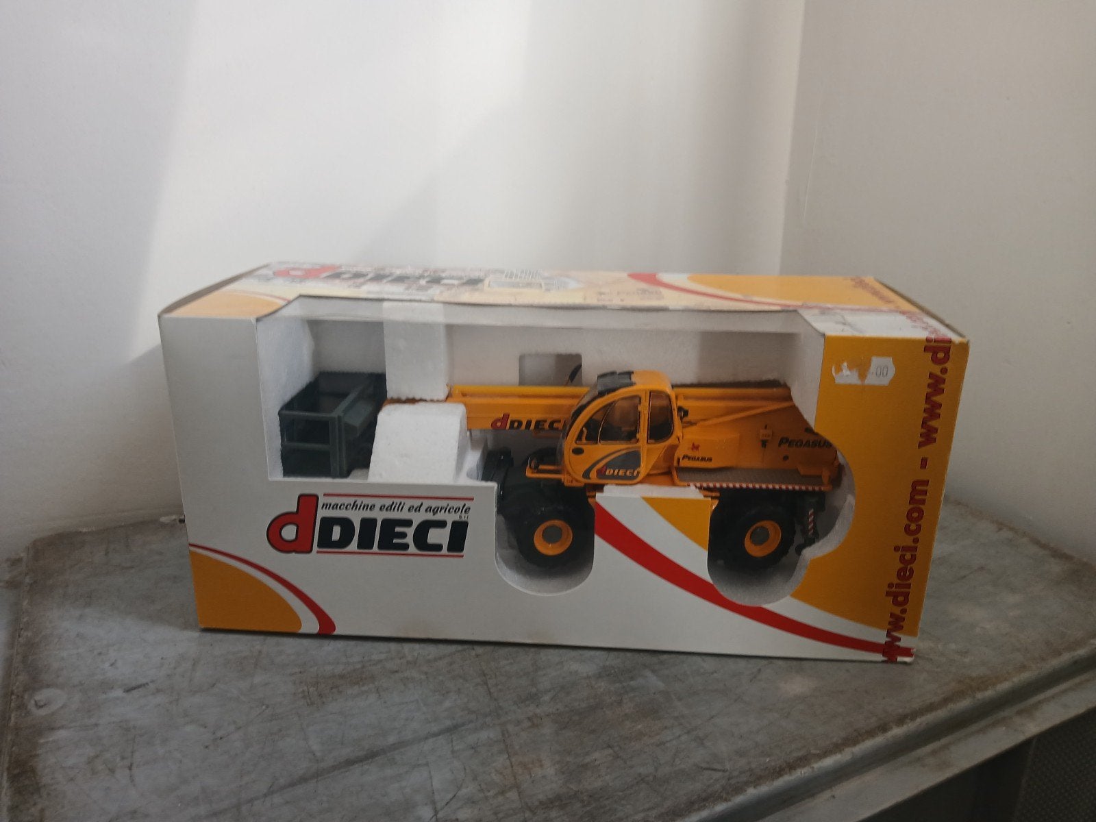 Dieci Verreiker, Ophalen, Zo goed als nieuw, Tractor of Landbouw, Overige merken