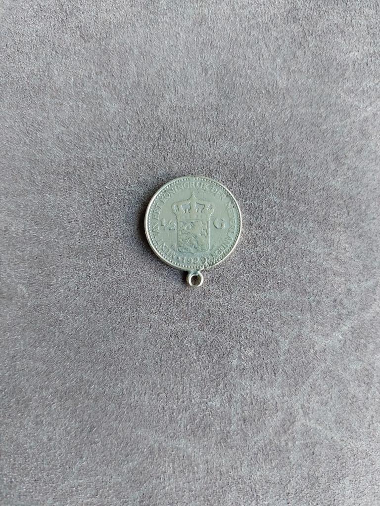 Zilveren munt , 1/2 gulden 1929 Wilhelmina, Postzegels en Munten, Munten | Nederland, Ophalen of Verzenden, Koningin Beatrix, ½ gulden