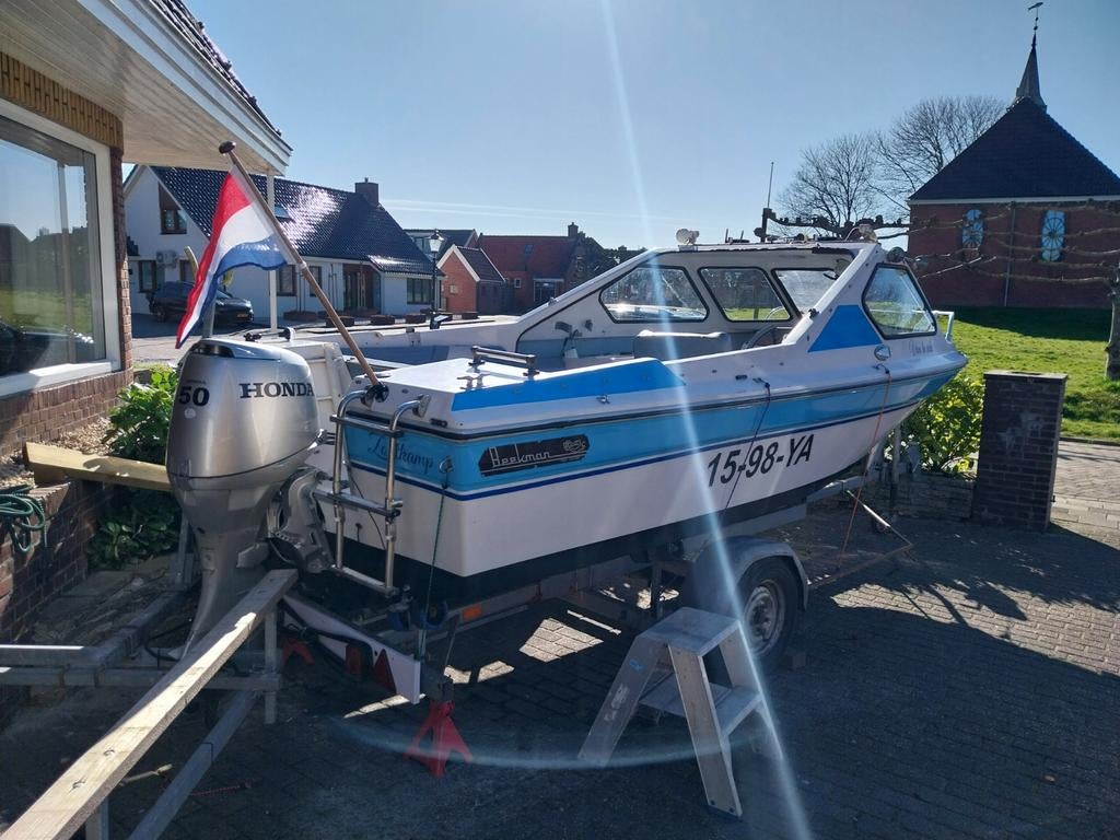 Beekman Alfa 520 Fish kajuit visboot Honda 50pk en trailer, Watersport en Boten, Vis- en Consoleboten, Gebruikt, Benzine, 30 tot 50 pk