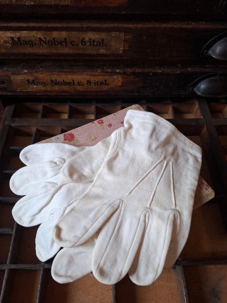 Vintage Communie Handschoentjes met Drukknopen – Brocante, Ophalen of Verzenden