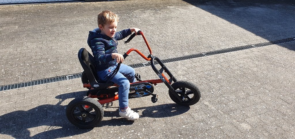 Stoere BERG Street-X Trike Gocart (Zo goed als nieuw!), Kinderen en Baby's, Speelgoed | Buiten | Skelters, Ophalen, Zo goed als nieuw