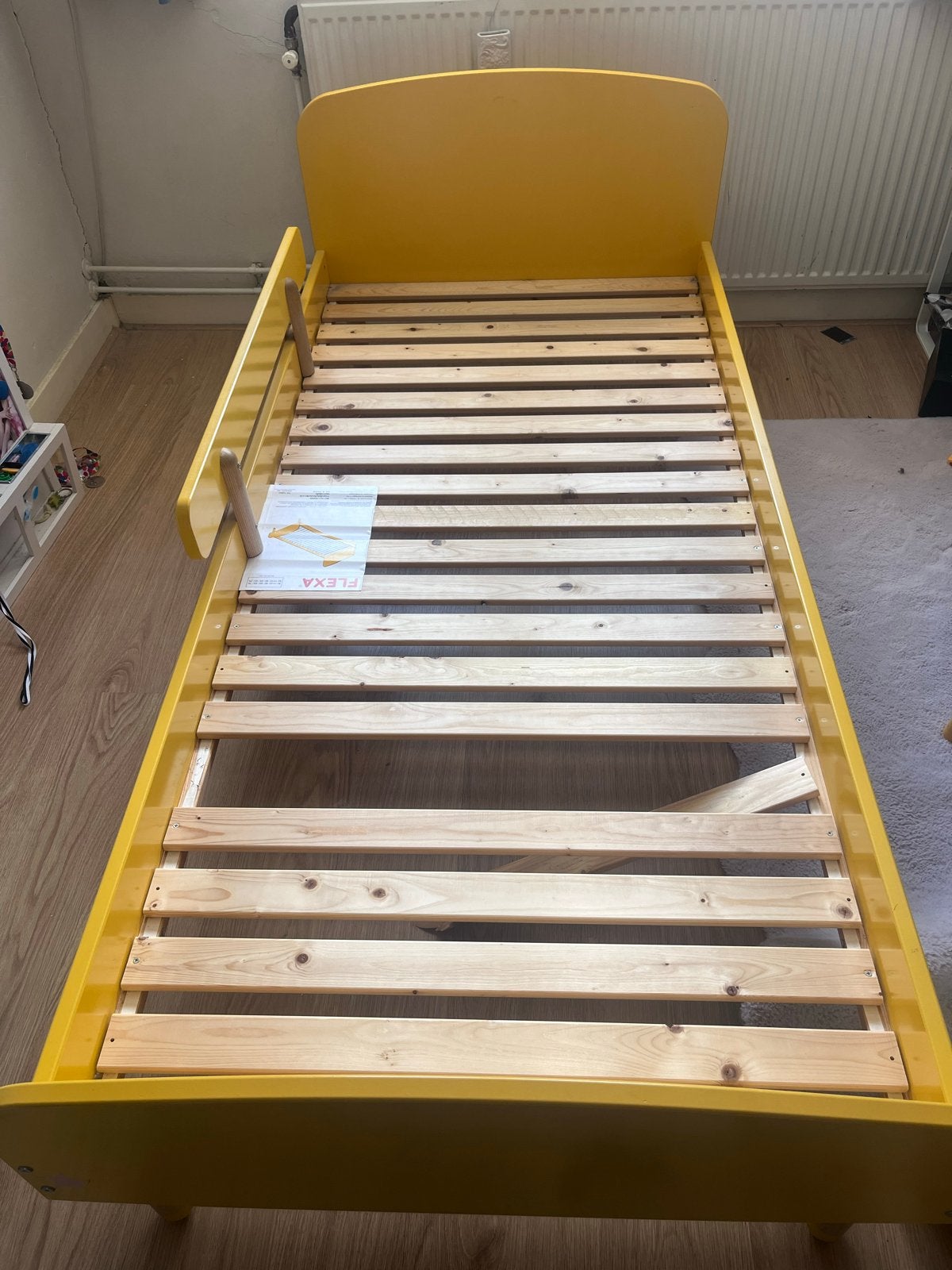 Flexa Geel Eenpersoonsbed met Lattenbodem, Ophalen, Gebruikt, 90 cm, 200 cm