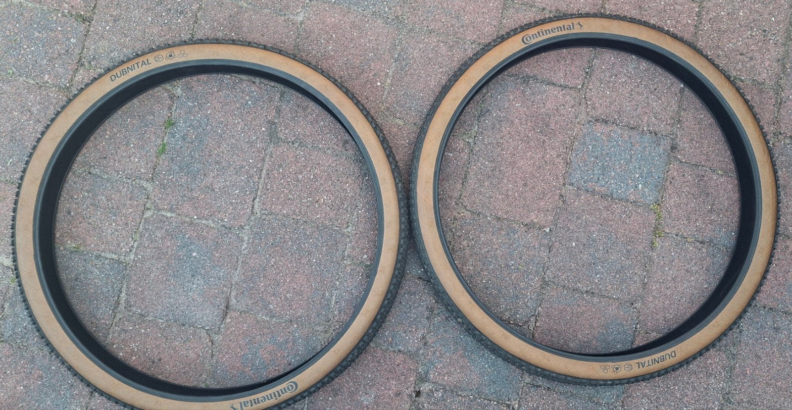 continental dubnital race rapid 29x2.4 skinwall, Ophalen of Verzenden, Zo goed als nieuw, Rubber, Continental