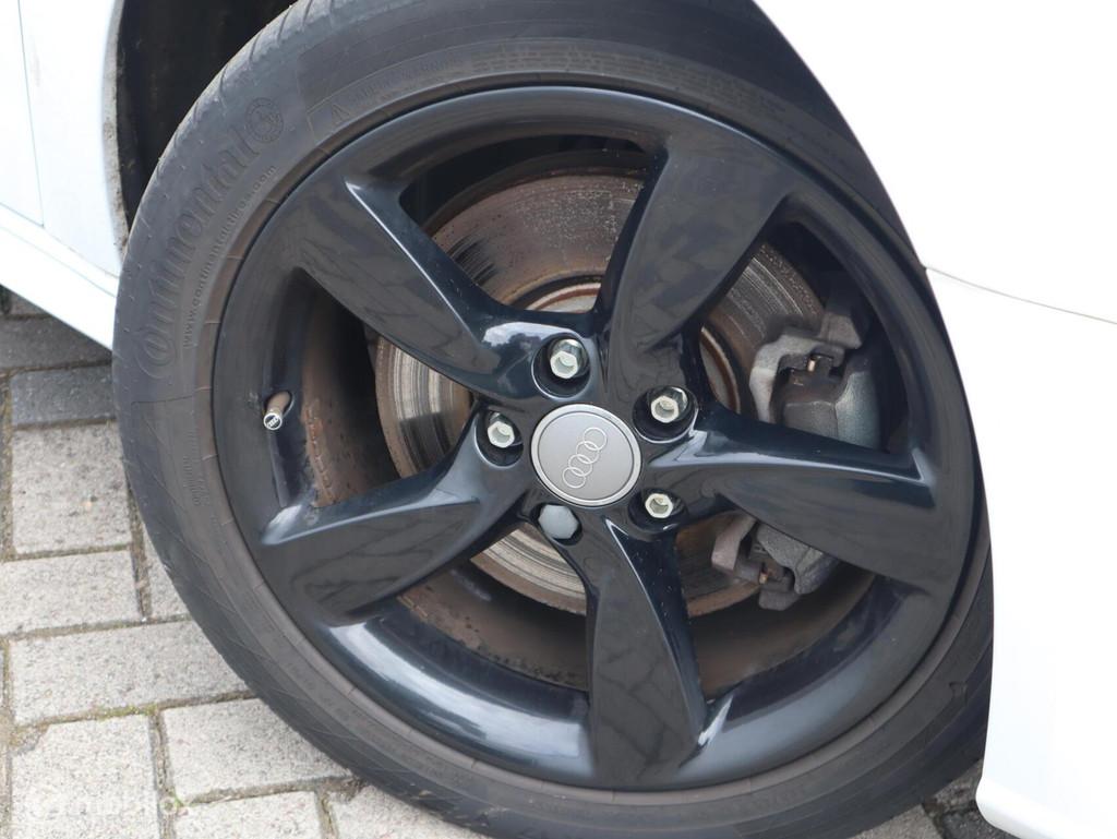 Audi A3 Sportback 1.4 e-tron Automaat Trekhaak Stoelverwarmi, Gebruikt, Euro 6, 4 cilinders, Zwart