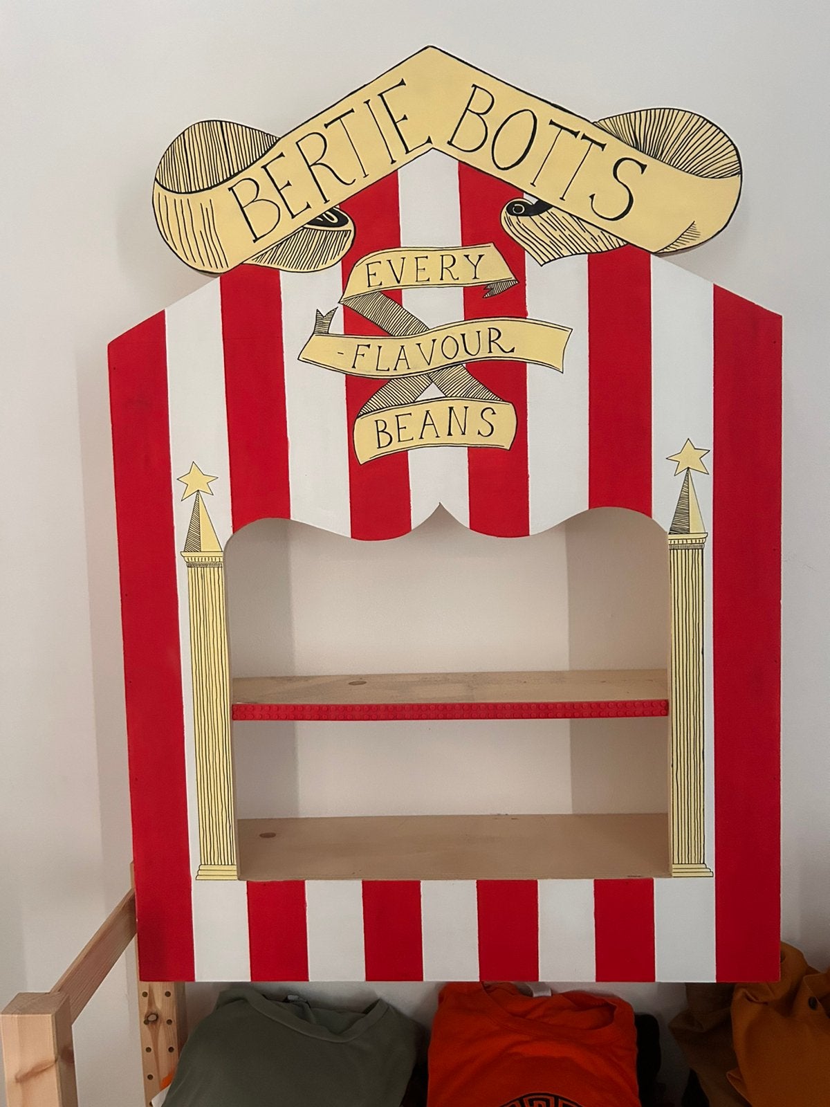 Harry Potter display kastje van hout bertie botts, Ophalen, Zo goed als nieuw