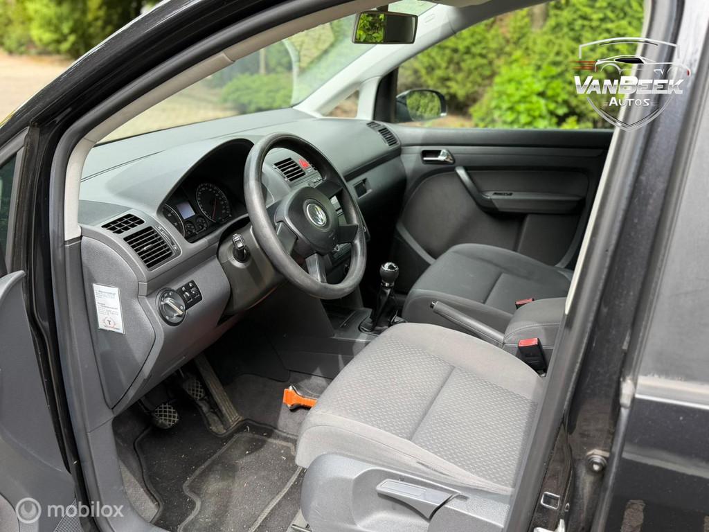 Volkswagen Touran 1.6-16V FSI Business, Auto's, Volkswagen, Voorwielaandrijving, Electronic Stability Program (ESP), Gebruikt