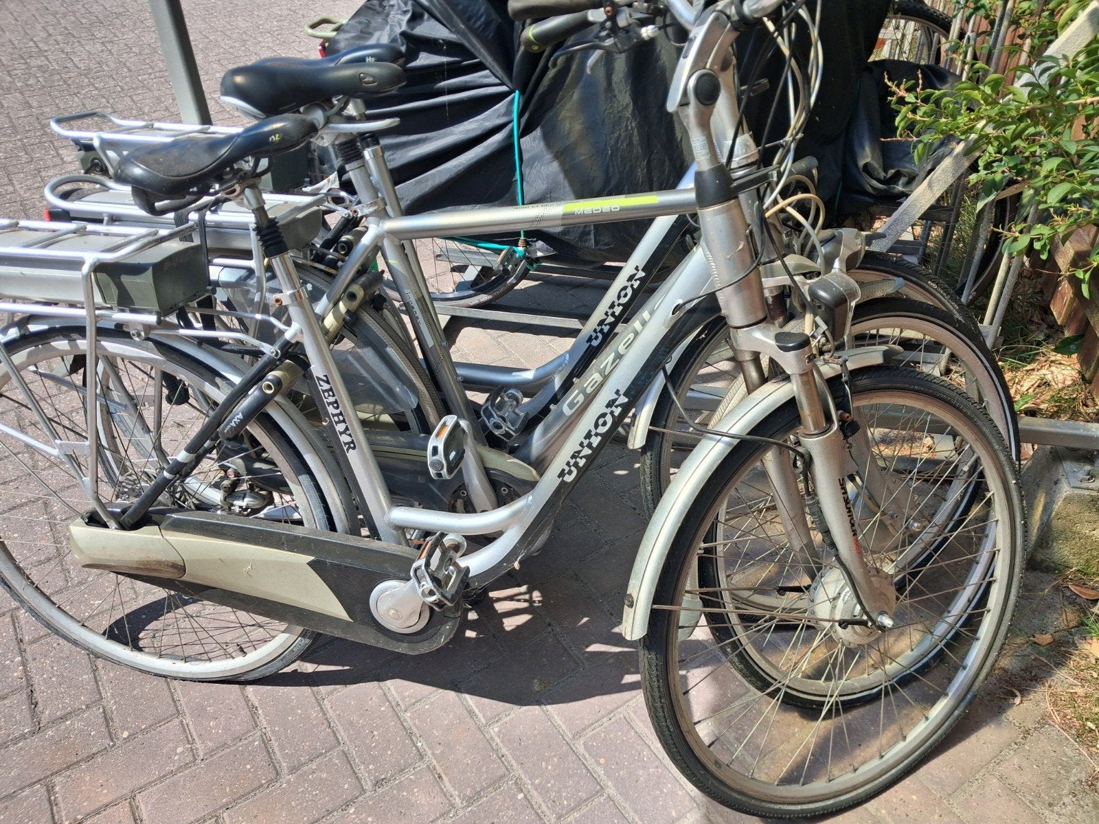 3x elektrische fietsen: 1x Gazelle, 2x Union. Bieden, Fietsen en Brommers, Ophalen, Gebruikt, Gazelle