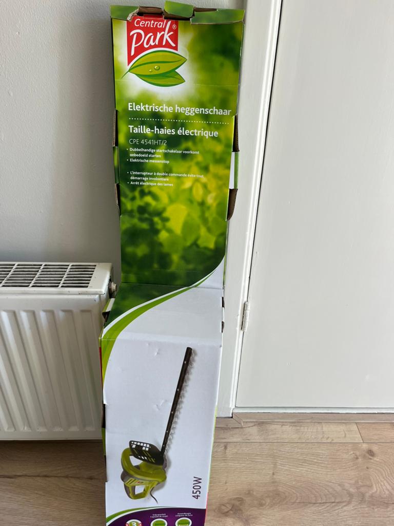 Nieuwe elektrische heggenschaar, Ophalen of Verzenden