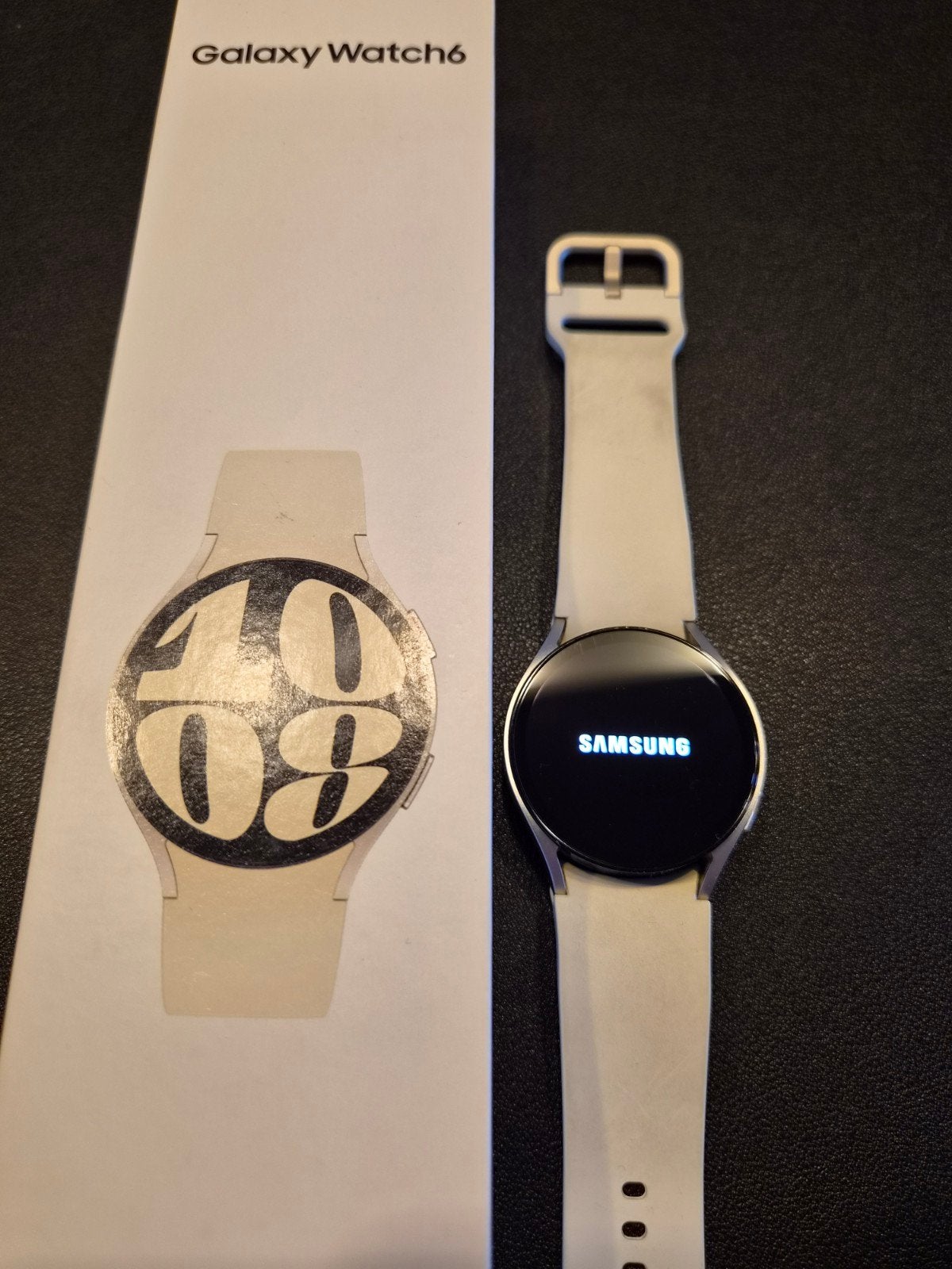 Samsung Galaxy Watch6 LTE 40mm - Zo goed als nieuw, Sieraden, Tassen en Uiterlijk, Smartwatches, Ophalen, Wit, Zo goed als nieuw