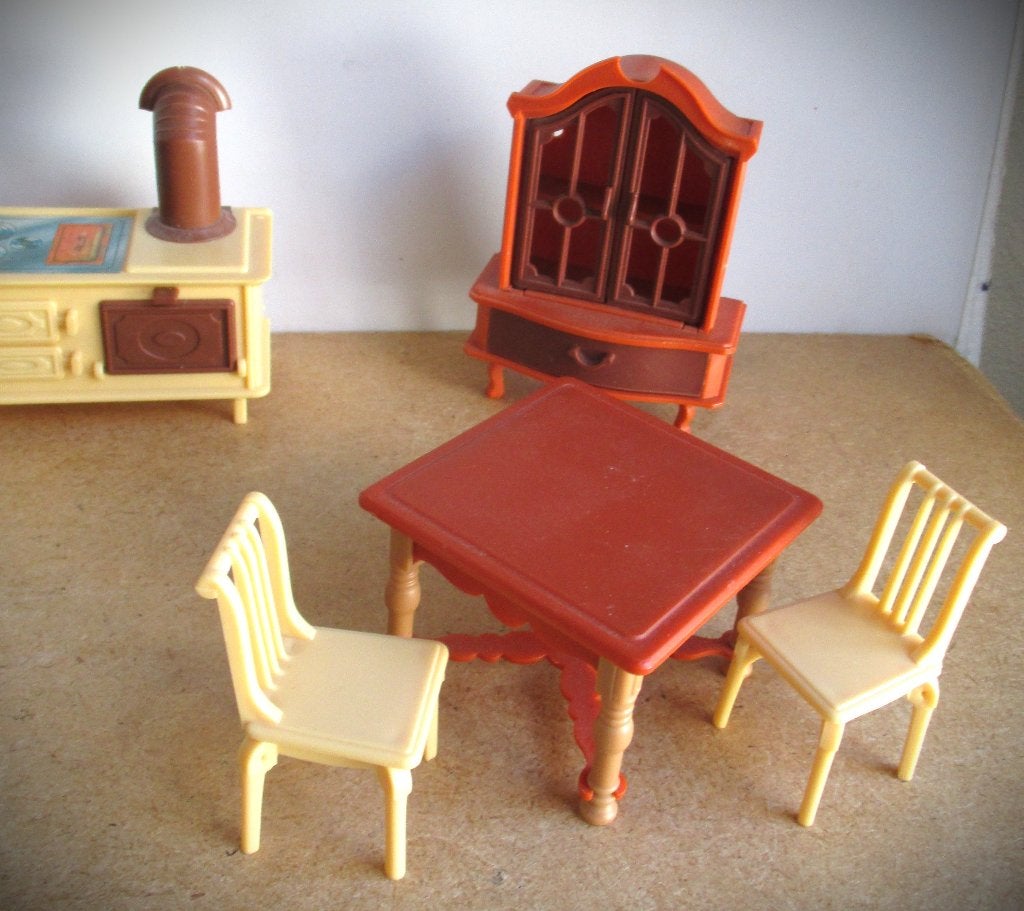 Poppenhuis Meubels Jean~Fornuis~Stoelen~Tafel~Kast, Verzamelen, Ophalen of Verzenden, Zo goed als nieuw, Gebruiksvoorwerp