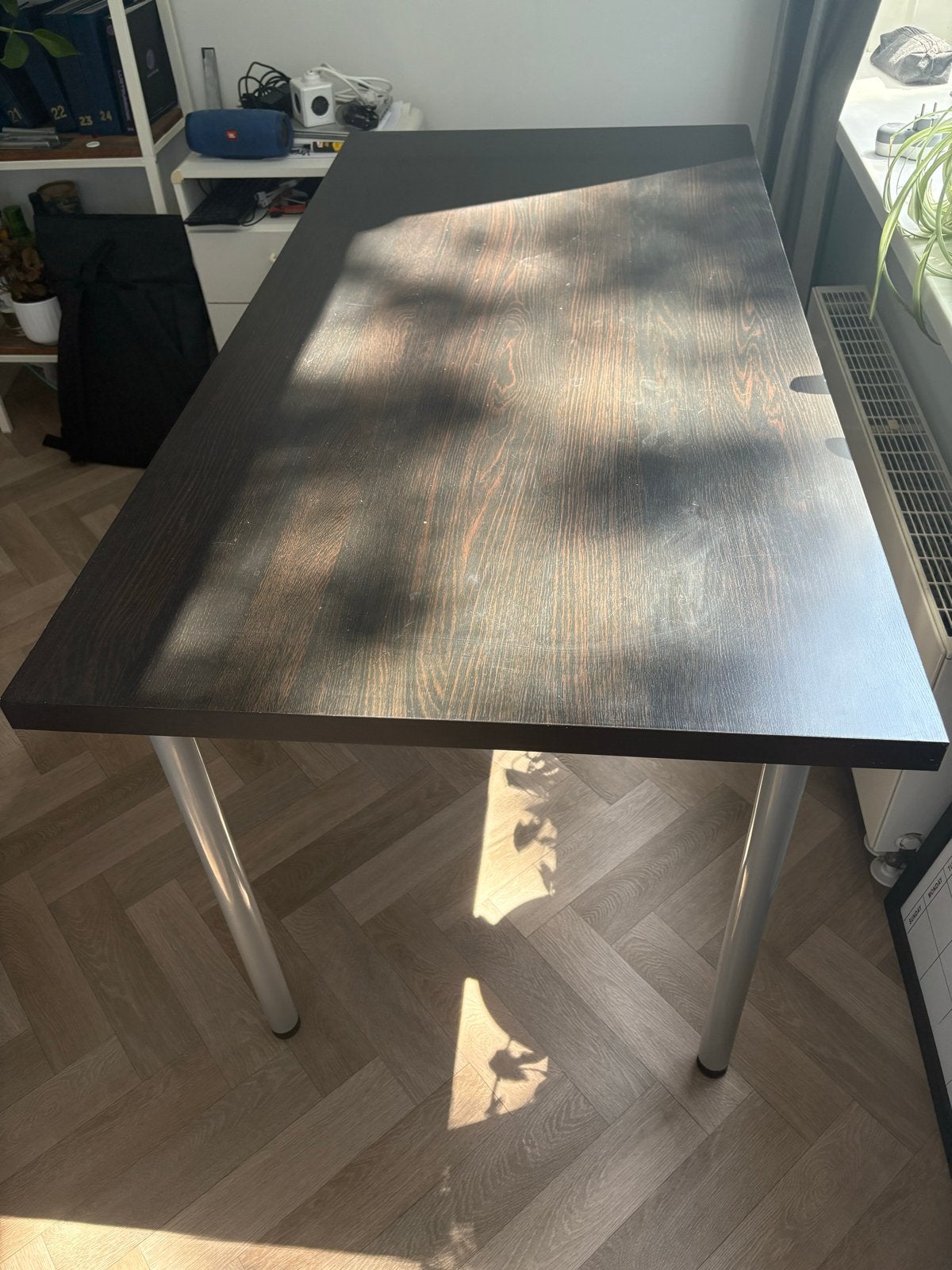 IKEA VIKA AMON Bureau met ADILS poten - Zwart 150x75cm, Ophalen, Zwart, Gebruikt, 150 cm