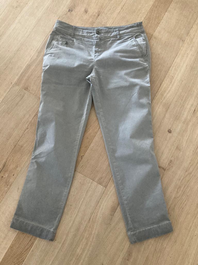 Khaki enkelbroek Strenesse Blue maat 38, Maat 38/40 (M), Strenesse Blue, Verzenden, Lang