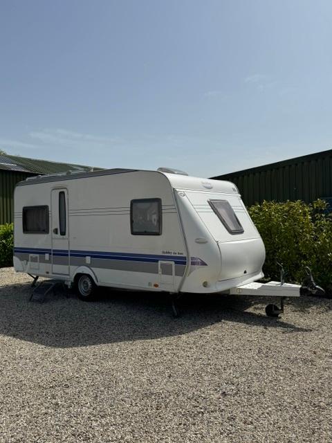 Caravan Hobby 460 de Luxe | Mover | 2009, Caravans en Kamperen, Caravans, Omvormbare zithoek, Rondzit, Hobby, Particulier