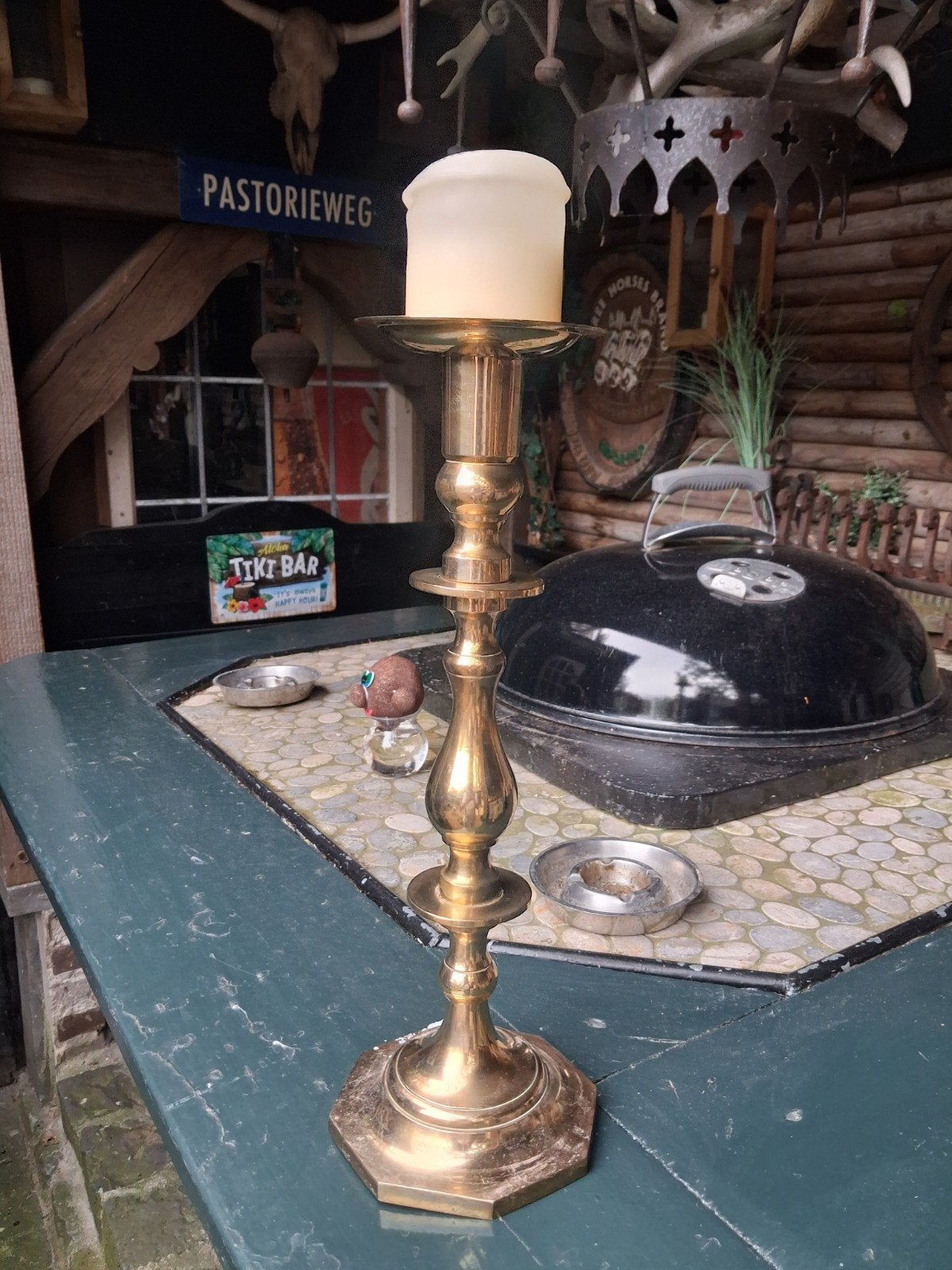 Antieke massieve koperen Kandelaar met Glazen Kap, Antiek en Kunst, Antiek | Kandelaars, Ophalen, Koper of Brons