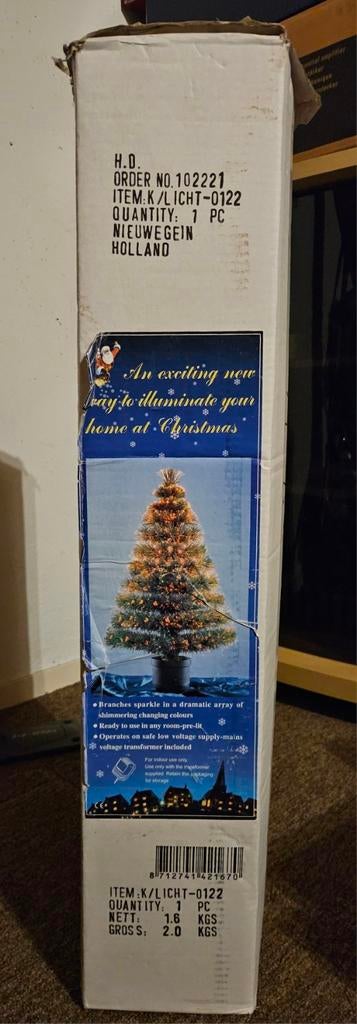 Diverse kerstspullen oa huisjes, boompjes, stalletje,kaarten, Ophalen