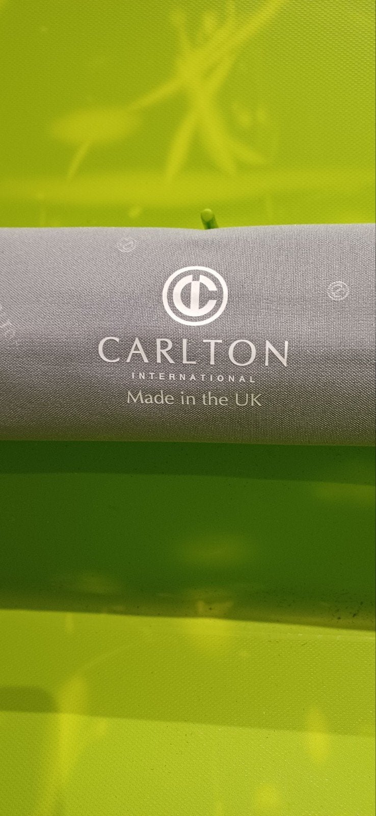 Carlton International Koffer - Groen, Sieraden, Tassen en Uiterlijk, Koffers, Wieltjes, Gebruikt, Hard kunststof, 45 tot 55 cm