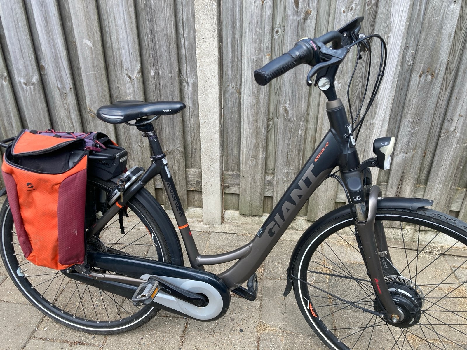 Giant Ease-E Bike met 3 accu's, 7 versnellingen, geveerd, Fietsen en Brommers, Elektrische fietsen, Ophalen of Verzenden, Gebruikt