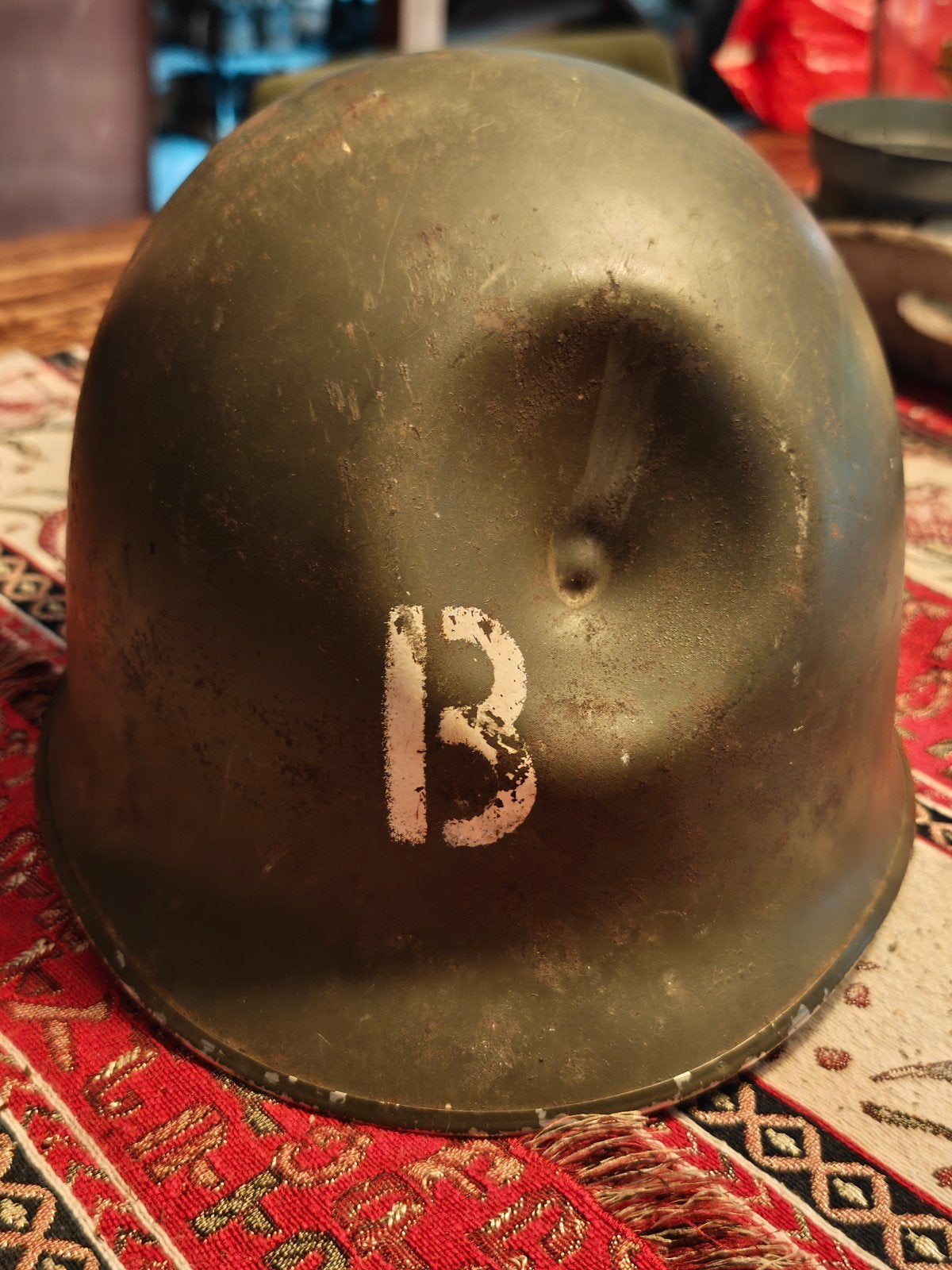 WO2 M1 helm met kogelinslag, Verzamelen, Ophalen of Verzenden, Landmacht, Amerika, Helm of Baret