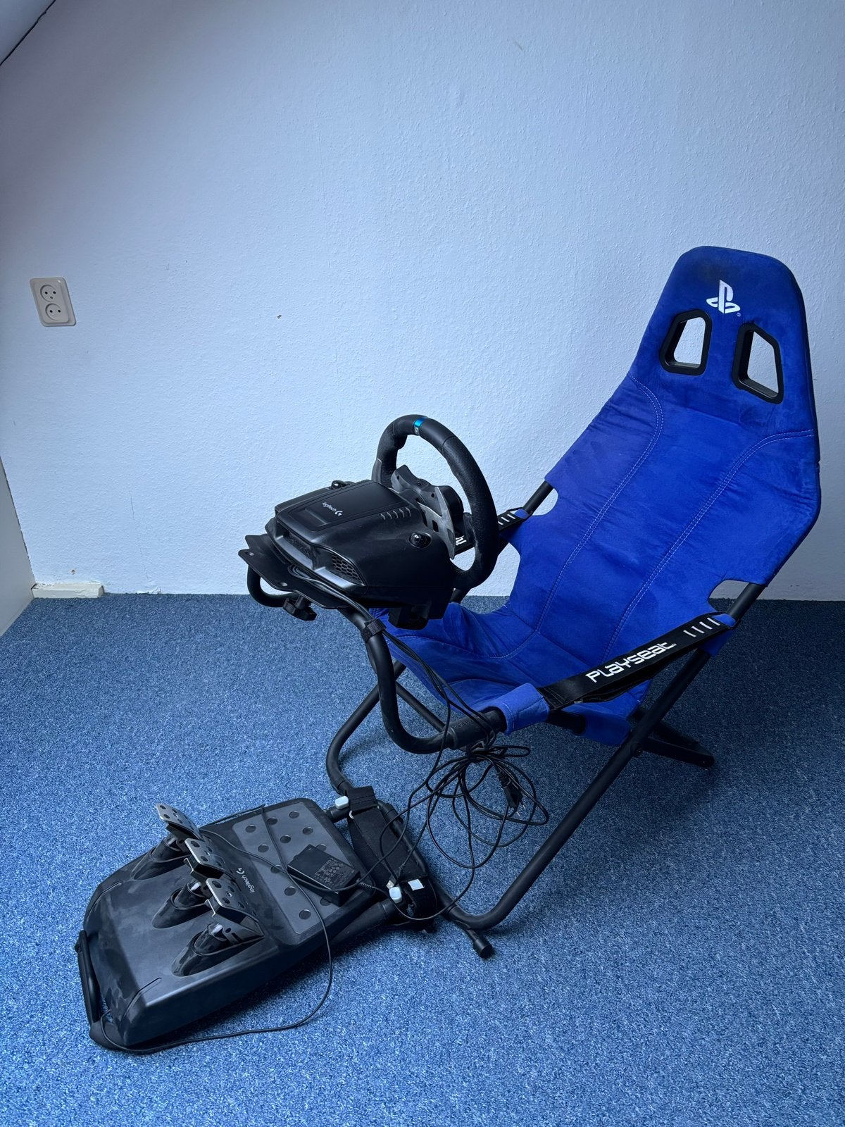 Playseat met Logitech G29 racestuur en pedalen, Ophalen, Racestoel, Gebruikt, Force feedback