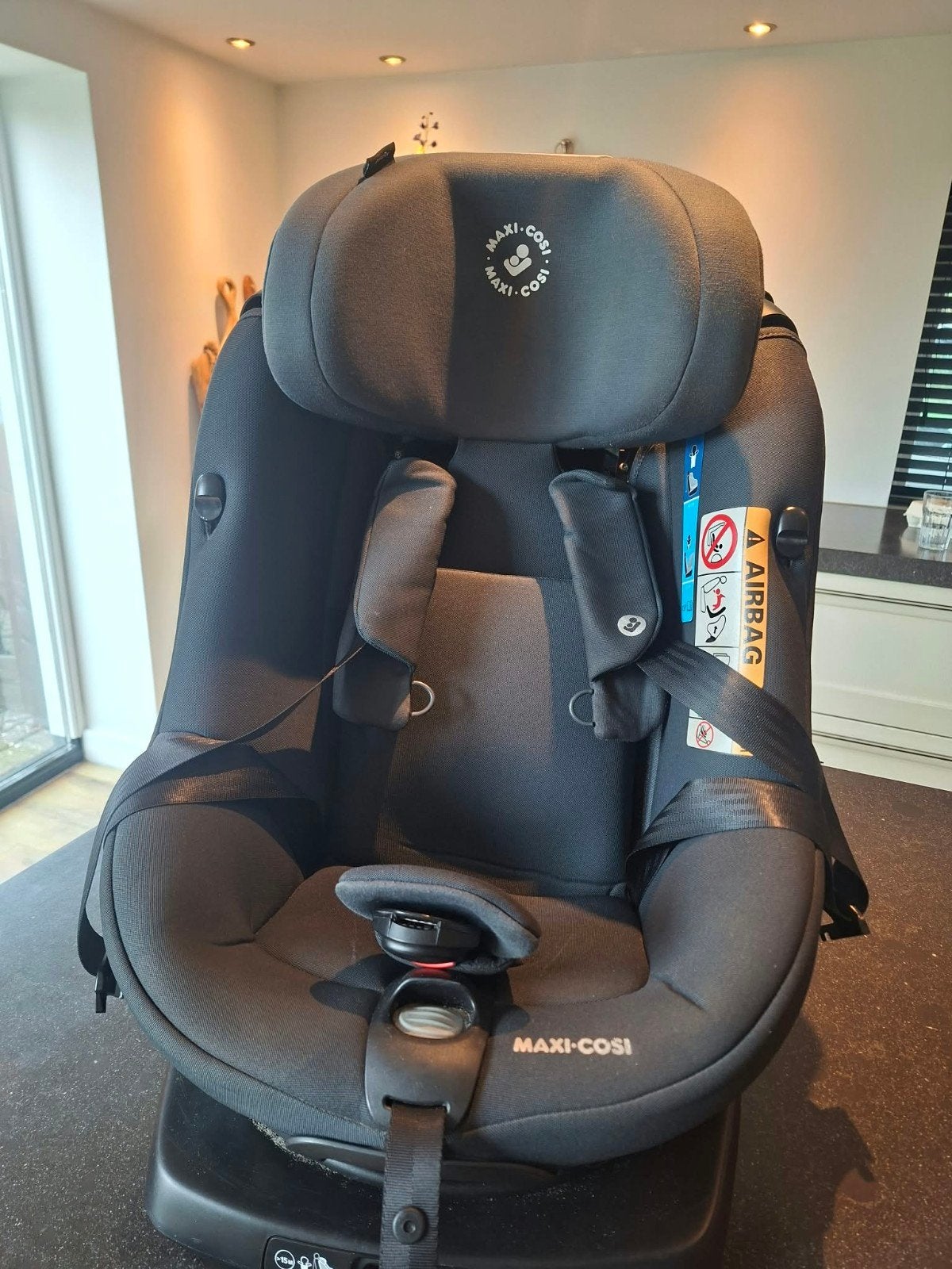 Maxi Cosi kinderstoel draaibaar Axissfix, Verstelbare rugleuning, 9 t/m 18 kg, Ophalen of Verzenden, Zo goed als nieuw