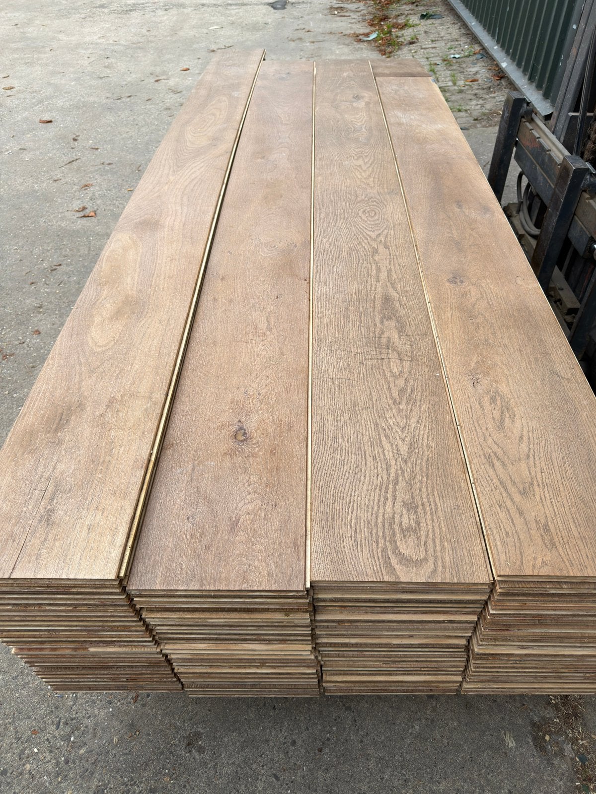 Eiken vloer 62 m2 multivloer 24 cm breed 1,7 cm dik top 5 mm, Ophalen, Gebruikt, Vloerdelen of -planken, 10 m² of meer