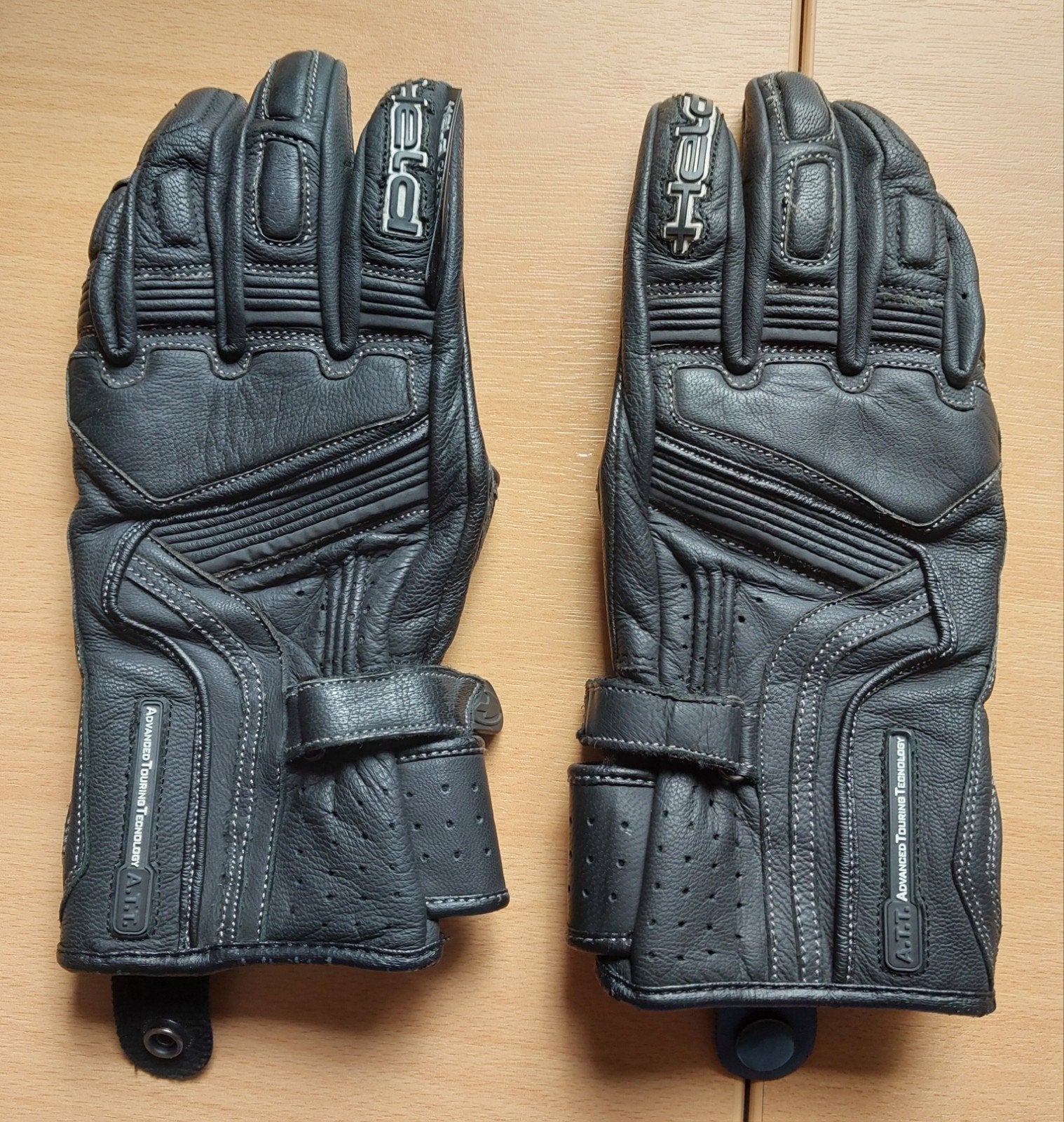 Held Motorhandschoenen maat S van 60 euro nu, Motoren, Kleding | Motorkleding, Ophalen, Held Biker Fashion, Kinderen, Handschoenen