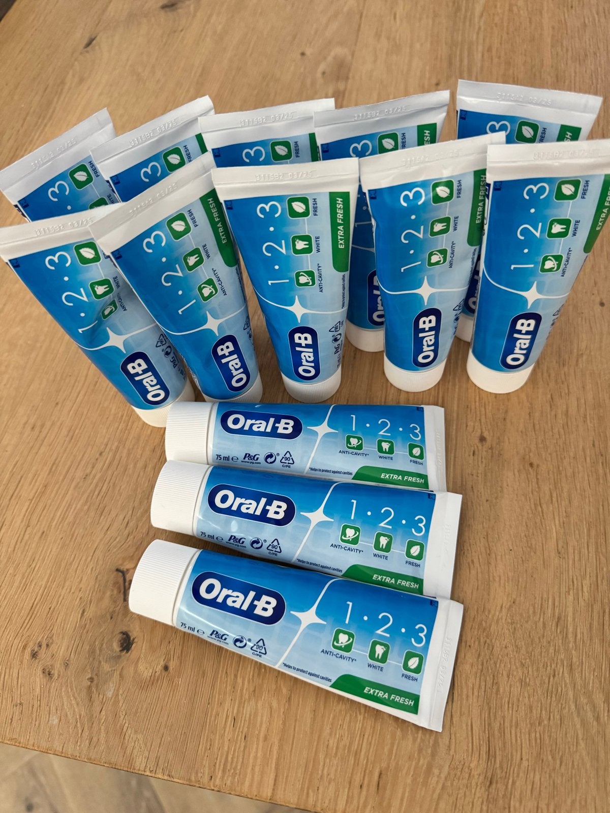 Oral-B 1.2.3 Tandpasta - Extra Fresh - 75ml (13 stuks), Ophalen of Verzenden, Nieuw, Overige typen