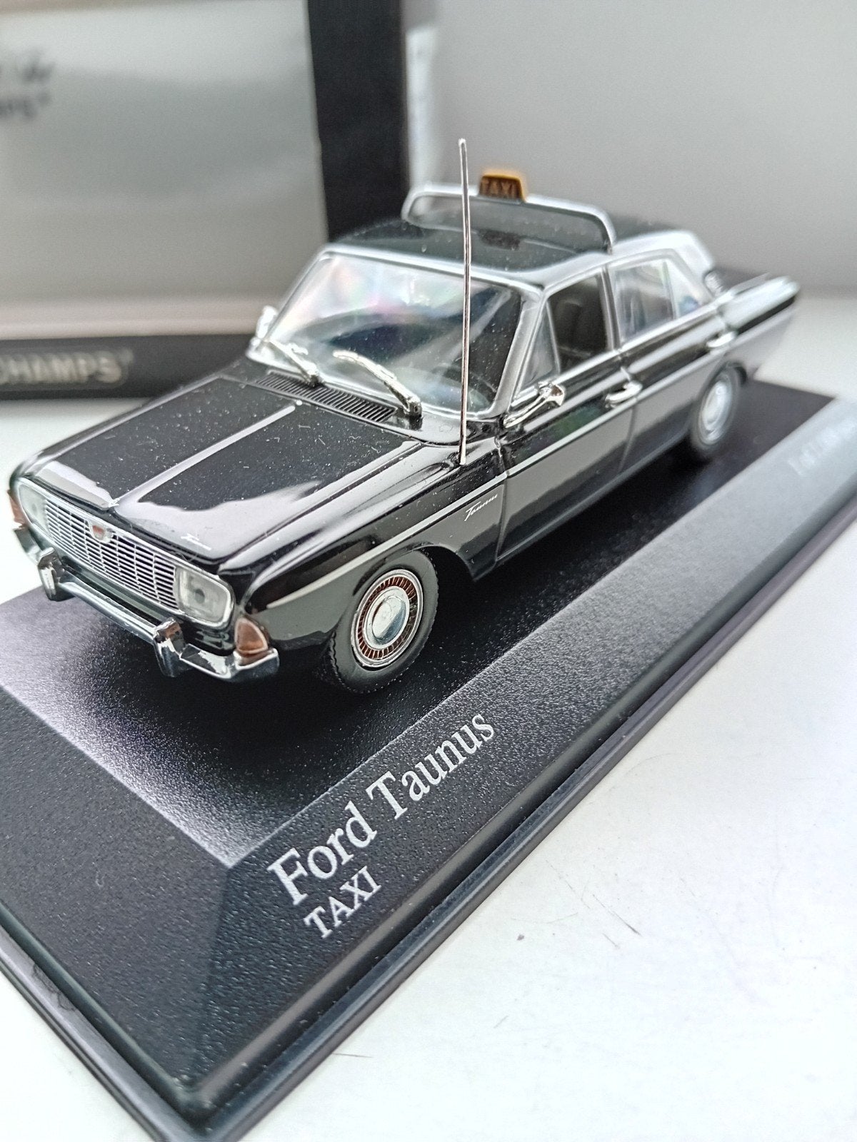 Minichamps Ford Taunus P5 20M Taxi., Ophalen of Verzenden, Zo goed als nieuw, Auto, MiniChamps
