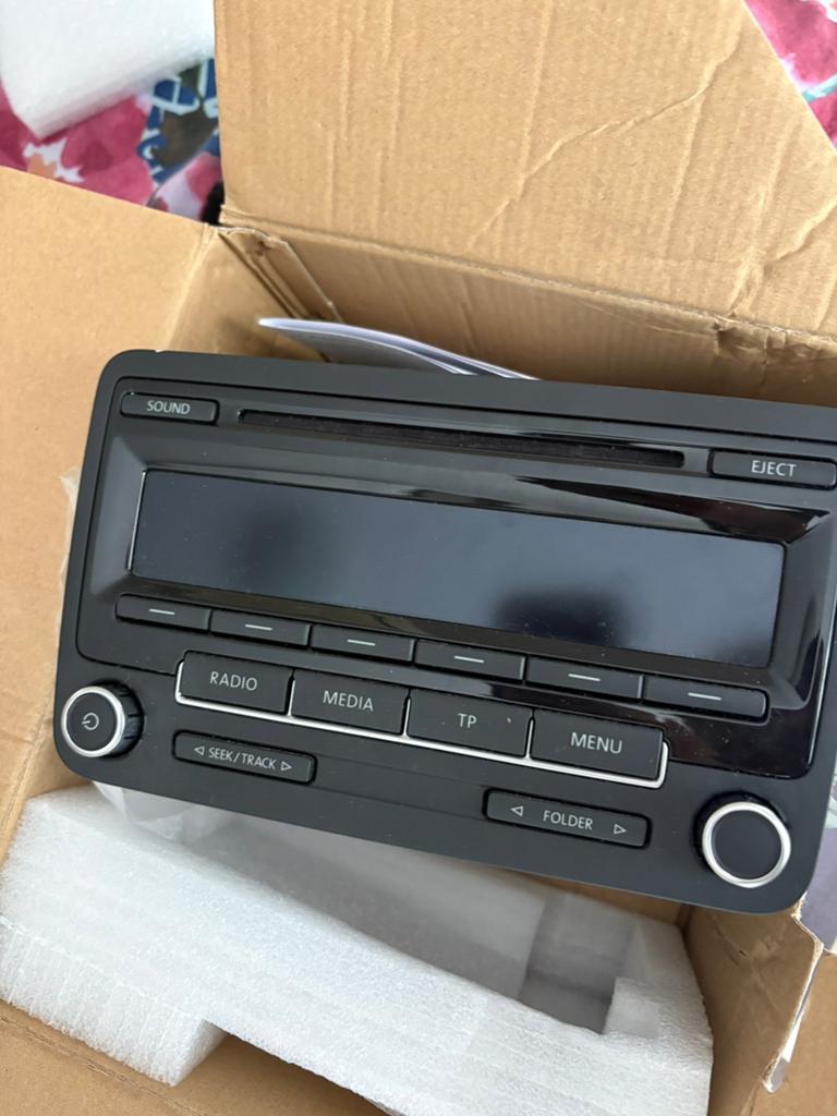 VW RCD 310 Radio CD-speler - Zo goed als nieuw, Ophalen of Verzenden, Zo goed als nieuw
