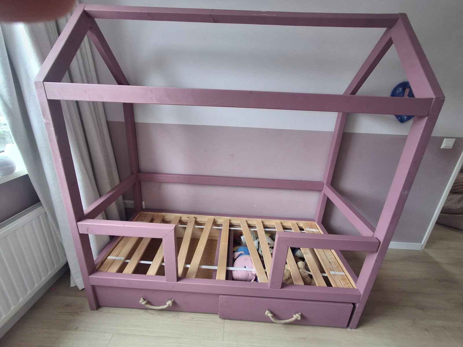 Kleuterbed 160x70cm met lades (voor de wat handigere Harrie), Ophalen, Gebruikt, 70 tot 85 cm, Lattenbodem