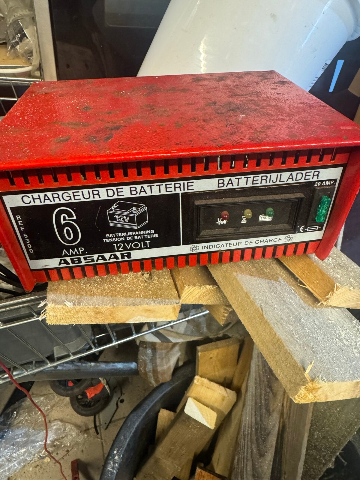 Absaar Acculader 6 Amp 12 Volt - Gebruikt, Auto-onderdelen, Gebruikt