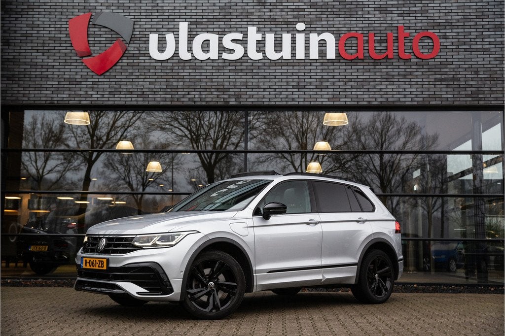 Volkswagen Tiguan 1.4 TSI eHybrid R-Line Business+ , Pano, A, Auto's, Volkswagen, 1716 kg, 4 cilinders, 57 km, Hybride Elektrisch/Benzine